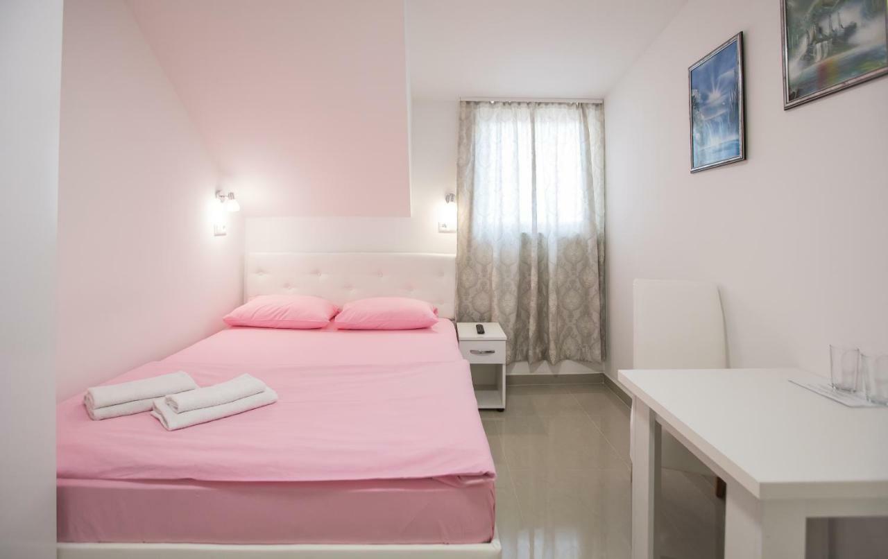 Bed and Breakfast Pansion Kipovi Tuzla Exteriér fotografie
